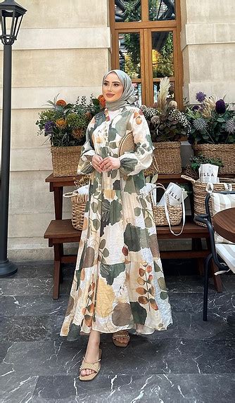Buy Abayas, Hijabs & Modest Dresses Online in India – Hijab Wear