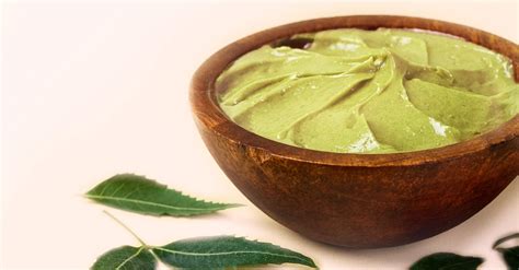 Crushed Tri-Leaf Hair Mask for HairFall - Nat Habit