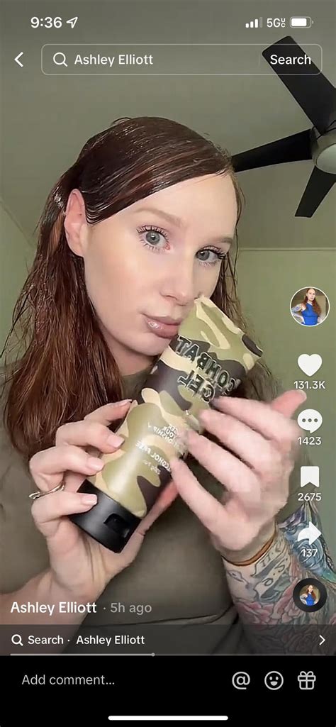 Ashley Elliot wearing her wedding ring in todays video & re-uploaded content of her husband. 👀 ...