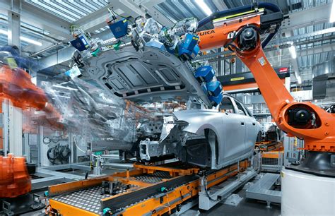 Strategic topics | Audi MediaCenter