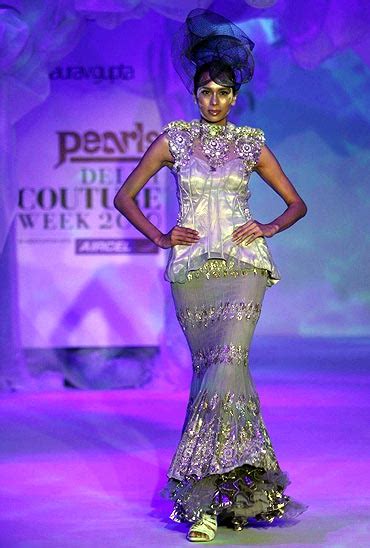 Pix: Shimmery, sheer silhouettes on the ramp - Rediff Getahead