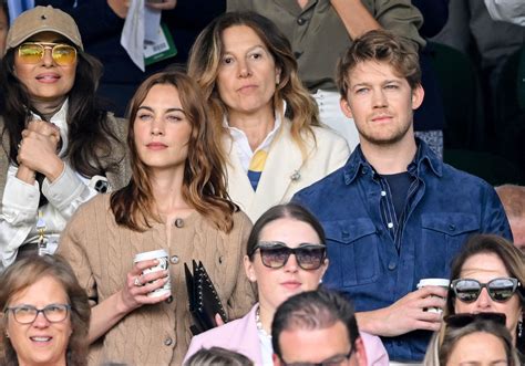 Joe Alwyn, Alexa Chung, and Alexa Chung’s Mom Hit Up Wimbledon for Some Family Fun | Vanity Fair