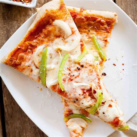 Pizza with Peppers and Onions - The Live-In Kitchen