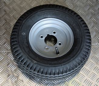 CMF Trailers 的图像结果