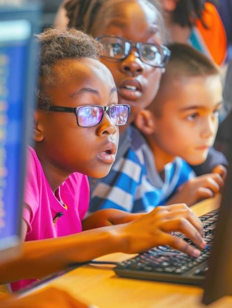 Self-Learning Computers 的图像结果