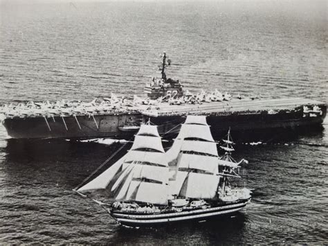 Aircraft Carrier Photo Index: USS INDEPENDENCE (CVA-62)