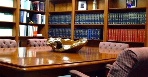 Law Web: Whether Advocate can file complaint U/S 138 of NI Act for his ...