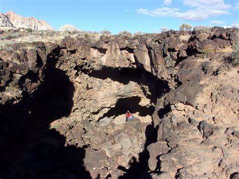 Lava Flow Trail, Snow Canyon State Park - The Independent | Southern ...