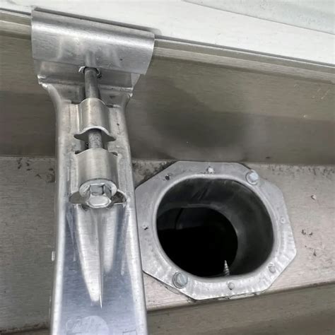 Rain Gutter Repair 的图像结果