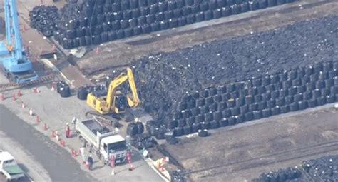 Dekontaminierte Erde befindet sich immer noch in Städten von Fukushima