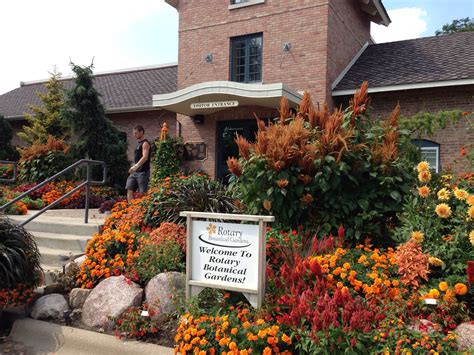Rotary garden Janesville wisconsin | Botanical gardens, Lawn and garden ...