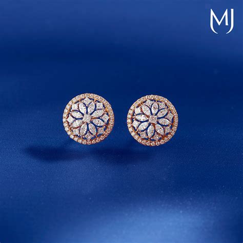 Maharashtrian Gold Eaarings | Marathi Earrings Design - Manubhai Jewellers