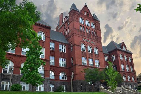 Best Veterinary Schools in the U.S.