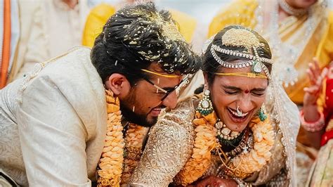 PV Sindhu’s Wedding Headveil Bears Special Tribute to Her Husband ...