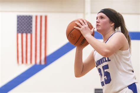 Mattawan girls basketball edges Plainwell on the road - mlive.com