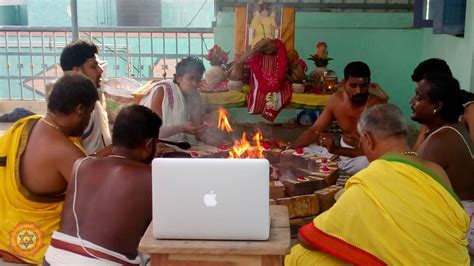 Sai Ganga || Free Water Distribution in Girivalam Road Tiruvannamalai