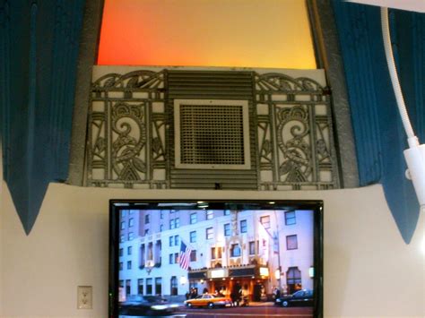 Loews Mayfair | Jeremiah's Vanishing New York