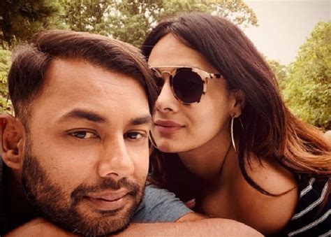 Mayanti Langer Gives Perfect Reply To Troll Who Mocked Husband Stuart ...