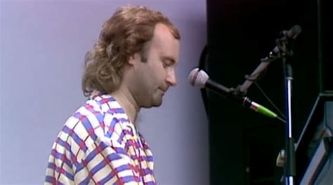 Phil Collins Performs At Live Aid In 1985 Singing against All Odds ...