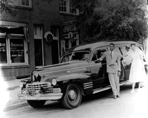 Rutledge & Bigham Mortuary by Steve Hill