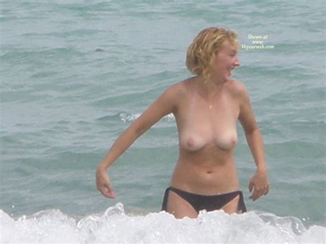 Debbie Wasserman Nude