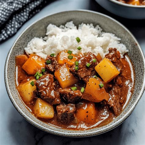 Hawaiian Beef Stew - Succulent Recipes