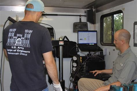 Corps of Engineers geology, geotech experts explore subsurface ...
