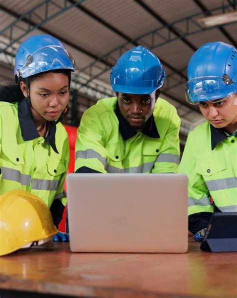 #machinemonitoring #manufacturingoperations #webinar # ...