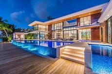 Contemporary House Located In Miami by Magnificent Modern Miami Mansion With Panorama Contemporary House Located In Miami