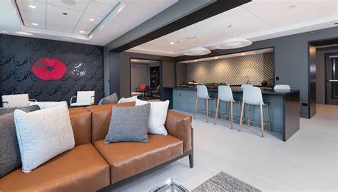 Gallery on Wells - Luxury Apartments & Rentals in Chicago | Luxury Living