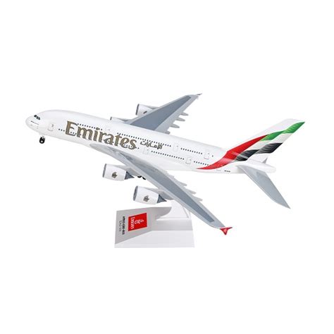 Emirates A380 1:200 scale model aircraft | Emirates Official Store