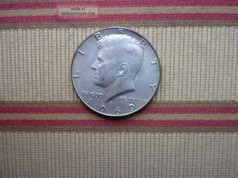 1969 - D 40 Silver Kennedy Half Dollar