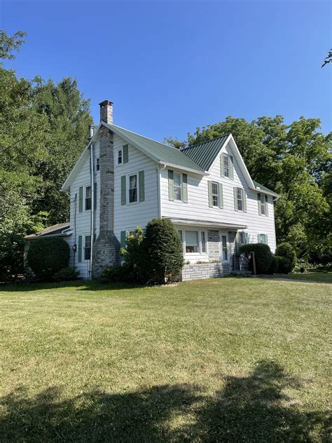 Fraley Auction Company, Inc. | Ruth & the late Max “The Auctioneer ...