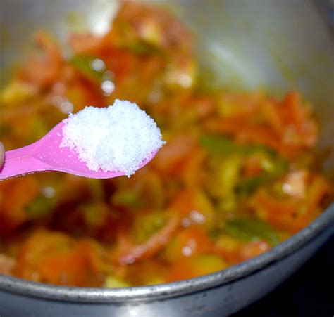 Tamatar sev curry | sev tameta nu shaak