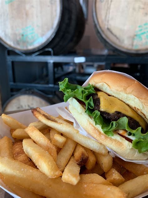 NC Burger at Southern Peak Brewery!, Southern Peak Brewery, Apex, 8 ...