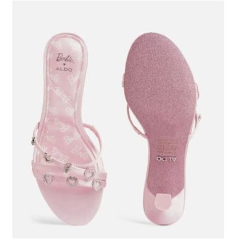 Rakhi gift guide: Make your sister feel special by gifting her a ...