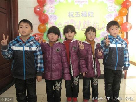 安徽首例“龙凤”五胞胎已经12岁啦 9幅图记录“五福娃”成长瞬间