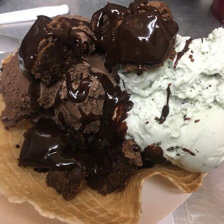 LLAMA ICE CREAM, East Stroudsburg - Menu, Prices & Restaurant Reviews ...