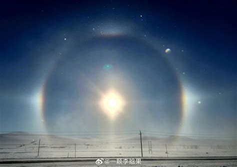 内蒙古出现有彩虹光环的巨大日晕_腾讯新闻
