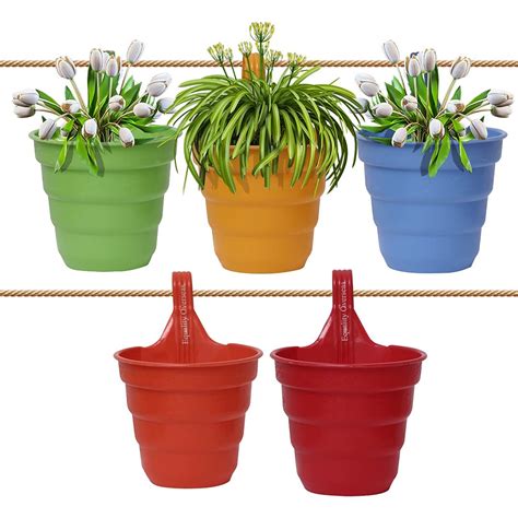 EQUALITY OVERSEAS Plastic Vertical Hook Hanging Planter Multicolour 20 ...