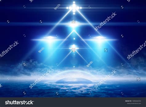 Alien Ship Background 的图像结果