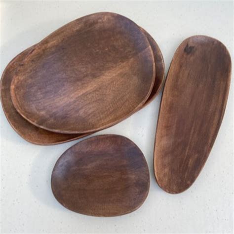 MANGO WOOD TRAYS SET – Basant Kothi