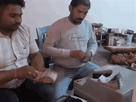 Pratapgarh teacher-turned-ganja smuggler arrested Police seize 11 sacks ...