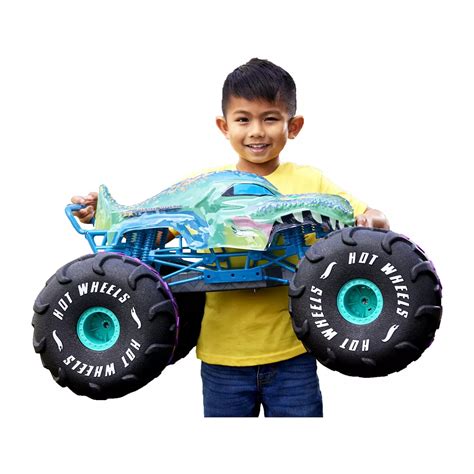 Mattel Hot Wheels Monster Trucks RC Battery-Powered Mega-Wrex 1:6 Scale ...