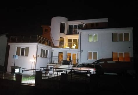 Apartmani Nikola (Vrnjačka Banja, Srbija) | Turistički Centri, Hoteli i ...