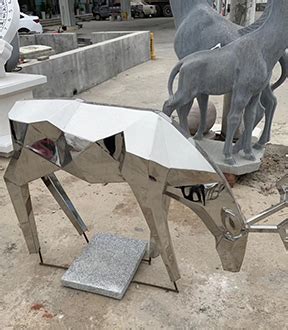 郑州不锈钢雕塑制作