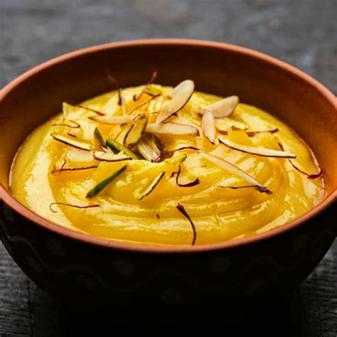Kesar Dryfruit Shrikhand (per kg) – Rashmi Sweets