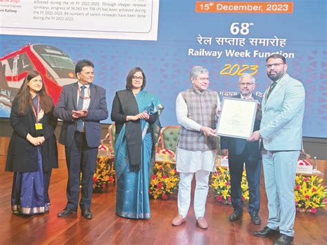 ER bagged best workshop in rolling stock at Railway Week Central Function