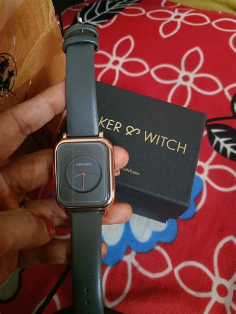 Joker & Witch Utopia White Faux Leather Analogue Watch for Women ...