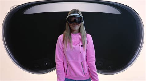 MWC 2024: HTC boss Cher Wang welcomes competition posed by Apple Vision ...